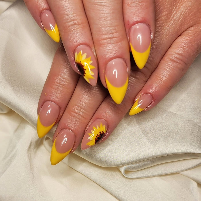 15 Stunning Sunflower Nail Ideas You’ll Love