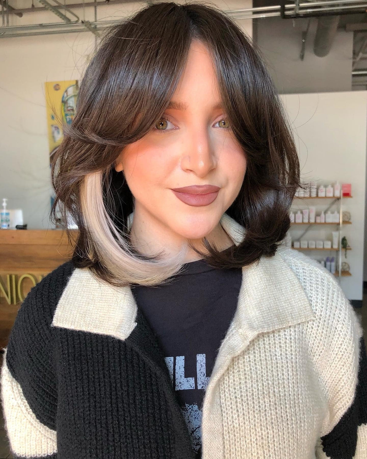 15 Chic Short Layered Haircuts with Bangs