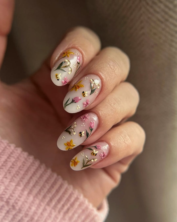 15 Fresh Spring Flower Nail Ideas You’ll Love