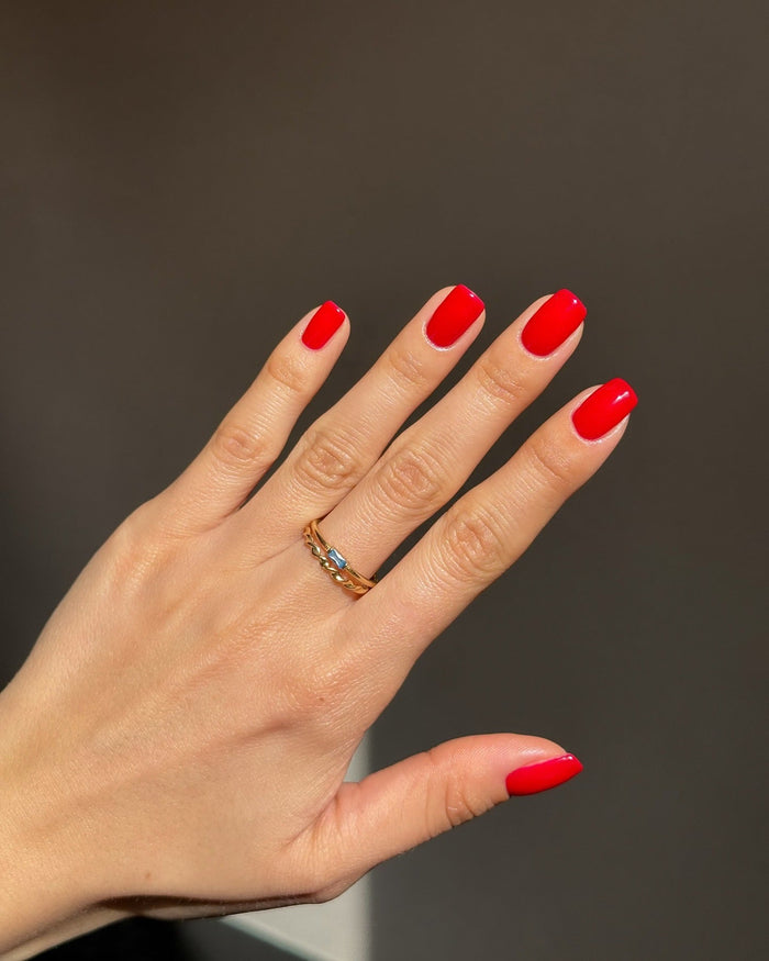 15 Short Red Nail Ideas Bold Looks You’ll Love