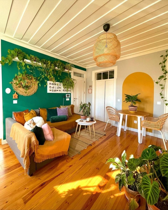 10 Jungle Living Room Ideas for Everyday Relaxation