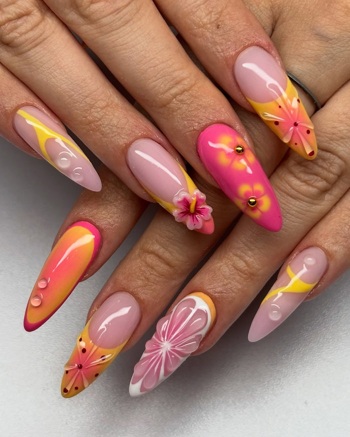 20 Classy Flower Nail Ideas for a Chic Vibe