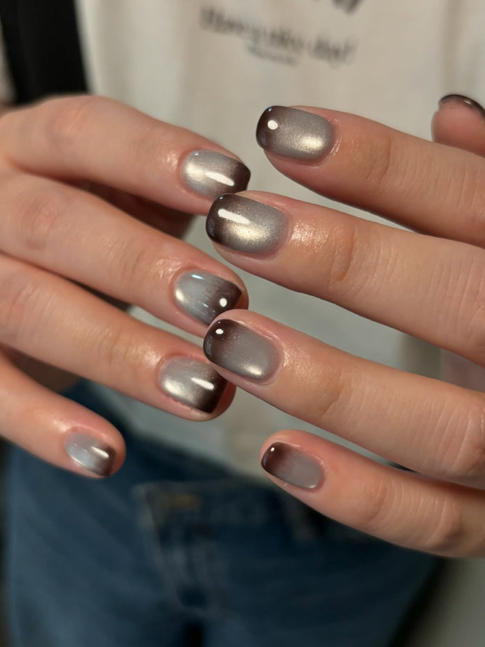 21 Creative 2 Color Nail Ideas for Unique Style