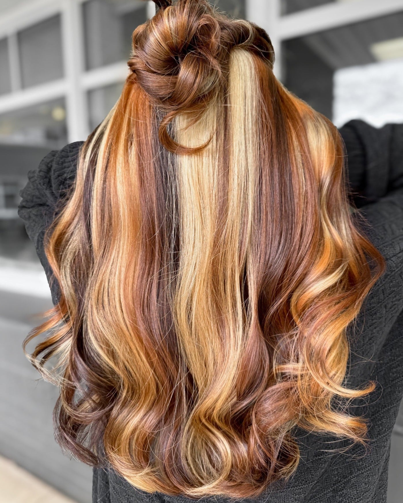 25 Fresh Copper Hair with Highlights for a Glow-Up - Mockup Hunt