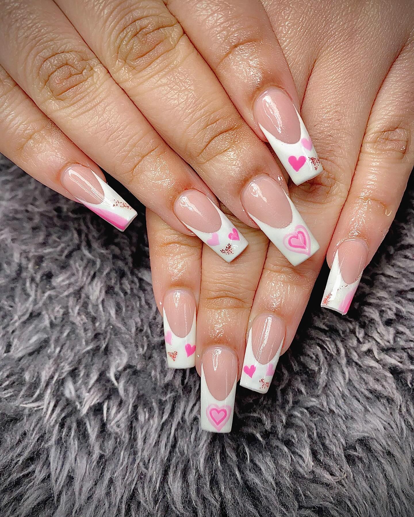 21 Gorgeous Mother's Day Nail Ideas That Feel Special