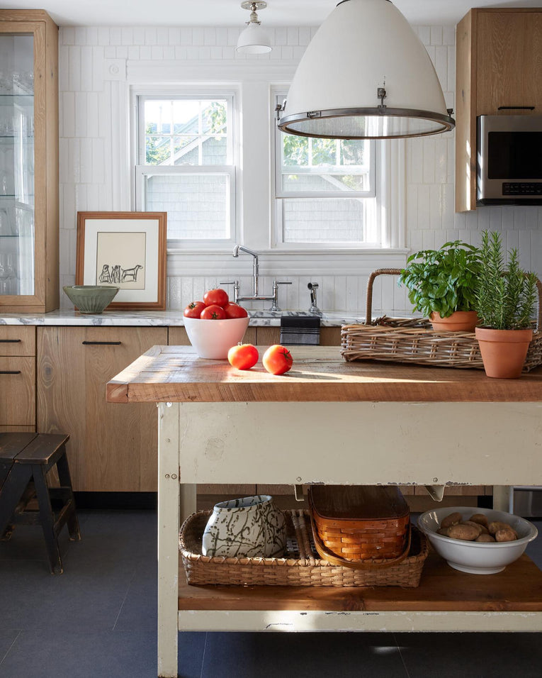 22 Modern Summer Kitchen Ideas with Timeless Appeal - Mockup Hunt