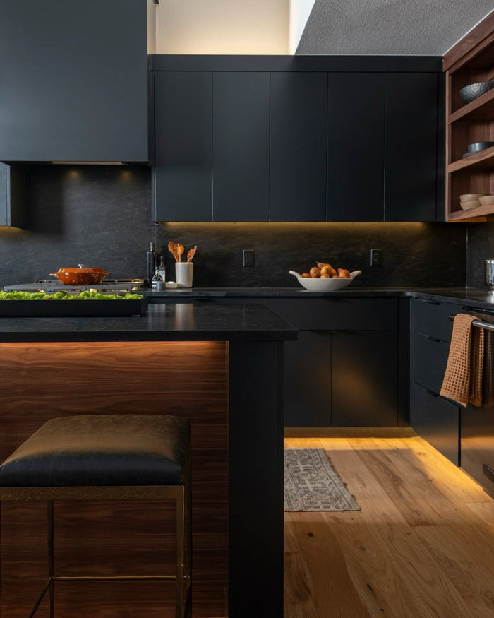 25 Timeless Black and Wood Kitchen Ideas That Work