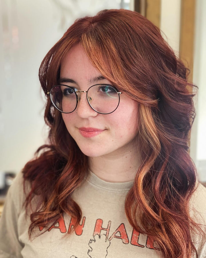 15 Must-Try Red Hair with Highlights for 2025