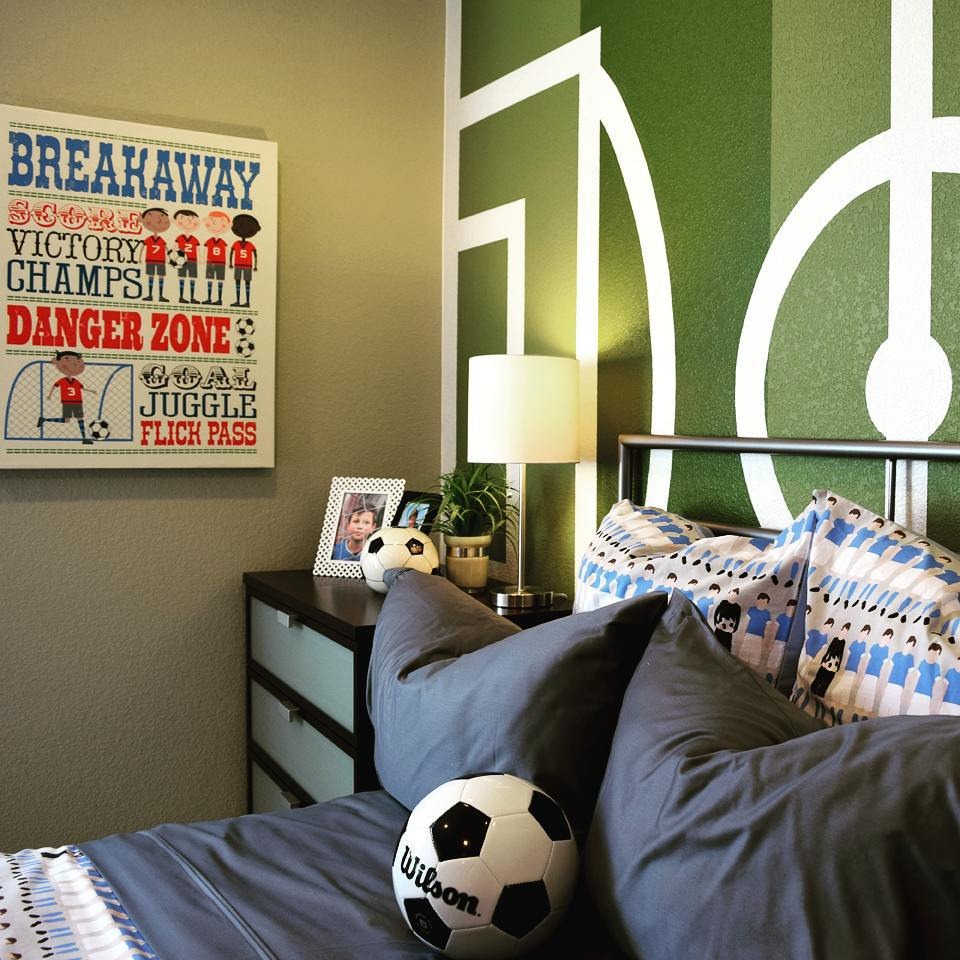 15 Winning Soccer Bedroom Ideas for Kids