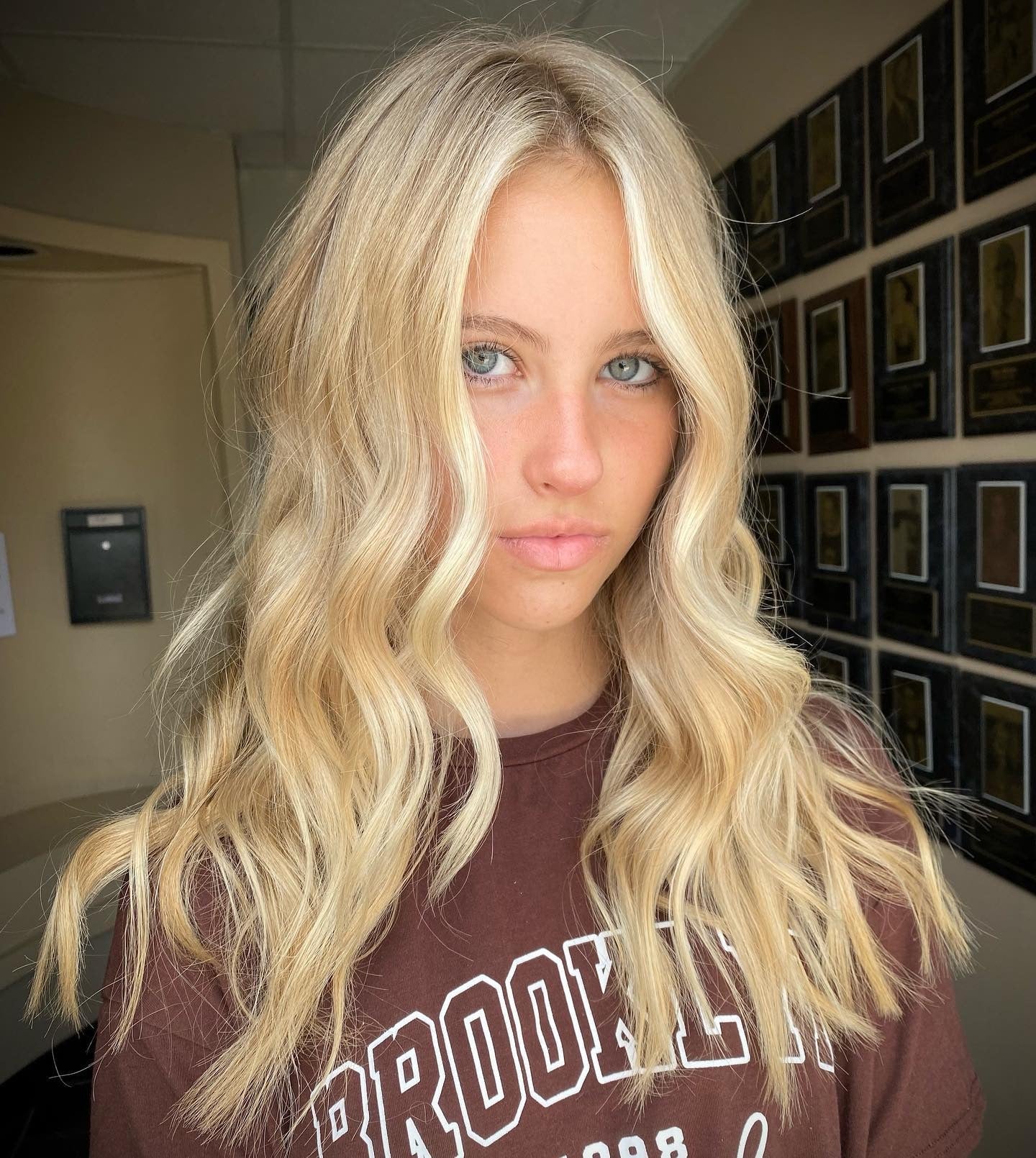 15 Stunning Warm Blonde Hair Color Inspiration for 2025