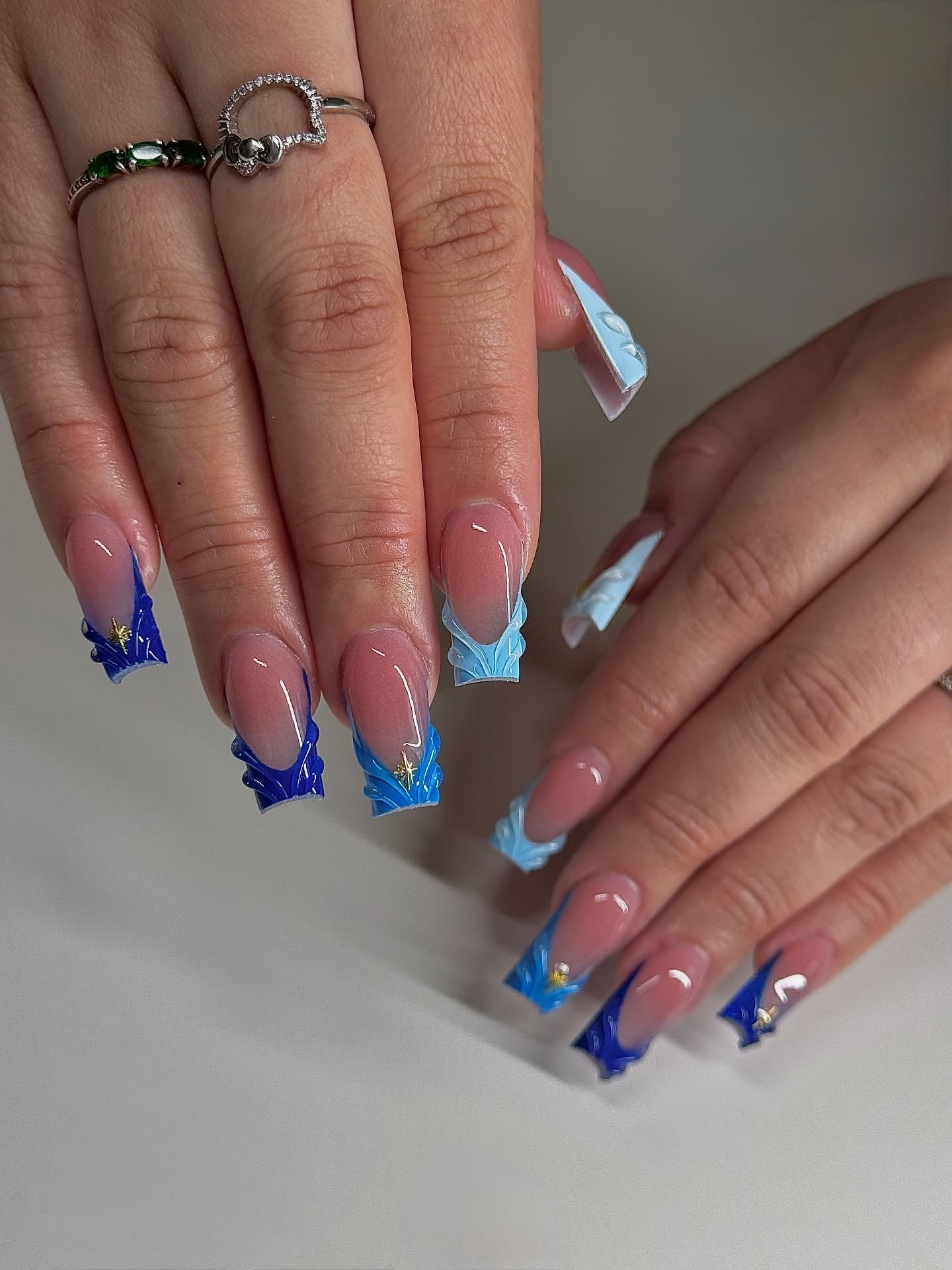 21 Simple Blue Nail Ideas That Actually Look Expensive