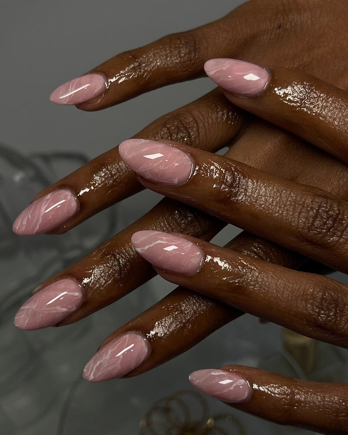 15 Must-See Marble Nail Ideas for 2025