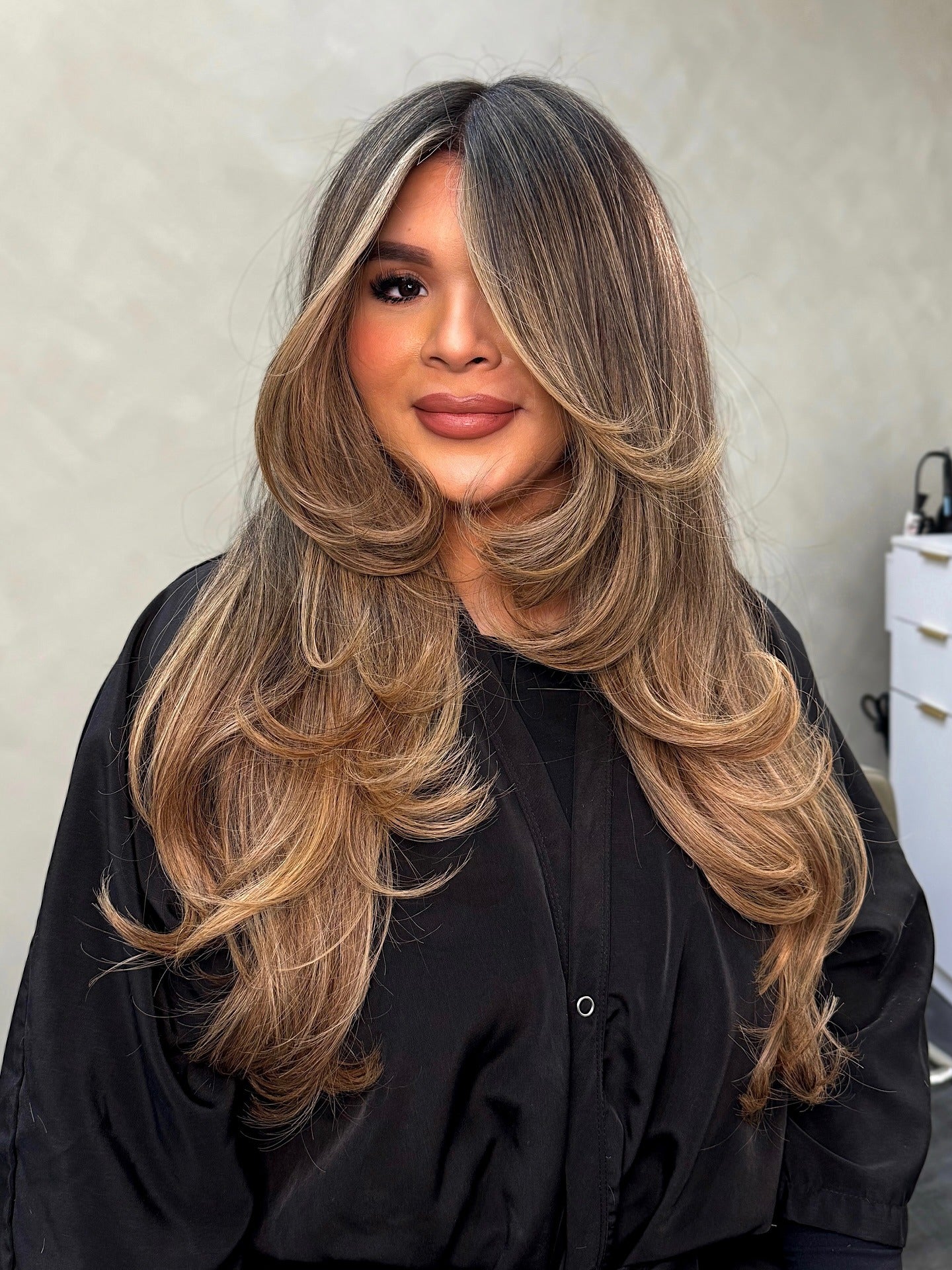 15 Honey Blonde Hair with Highlights Looks