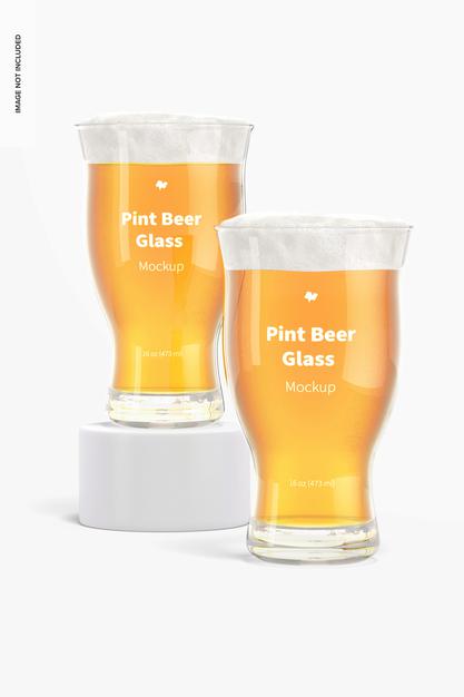 16 Oz Pints Beer Glass Mockup, Front View Psd