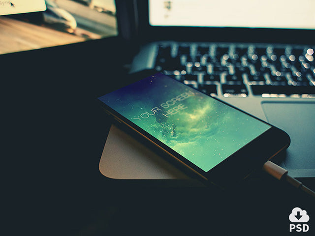 4 Photorealistic Iphone 6 Mockups