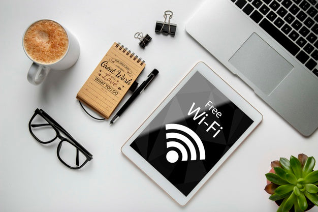 5G Internet Concept Mock-Up Psd