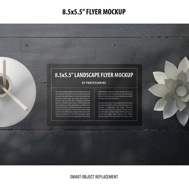8.5X5.5 Flyer Mockup Psd