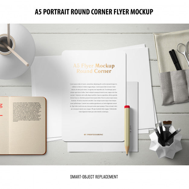 A5 Round Corner Flyer Mockup Psd
