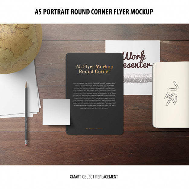 A5 Round Corner Flyer Mockup Psd
