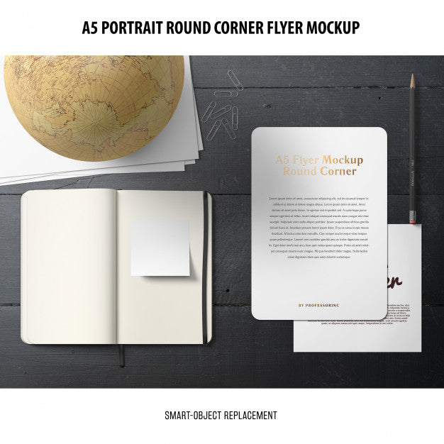A5 Round Corner Flyer Mockup Psd