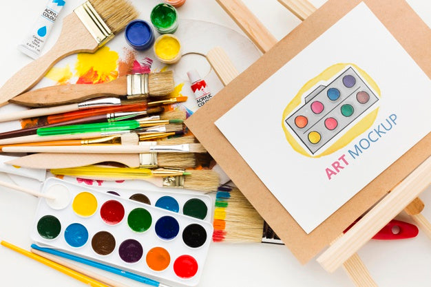 Above View Artist Desk With Canvas Stand Psd