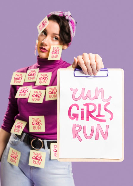 Adorable Woman Holding Clipboard Psd