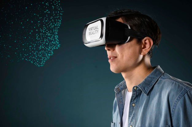 Adult Man Wearing Vr Glasses Psd