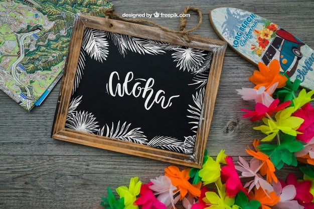 Aloha Decoration With Slate And Surfboard Psd