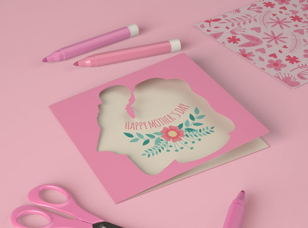 Arrangement For Mother'S Day With Card Mock-Up Psd