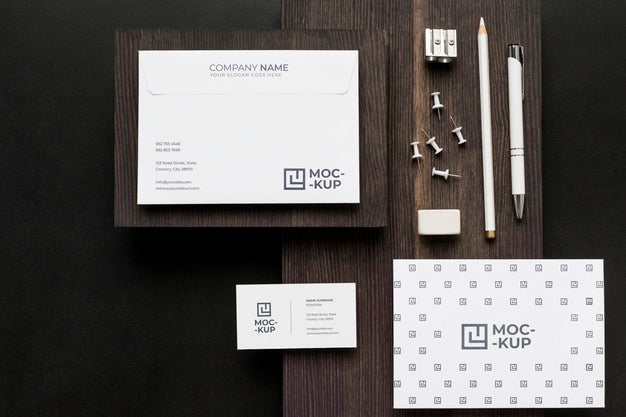 Arrangement Of Mock-Up Stationery On Wood Psd
