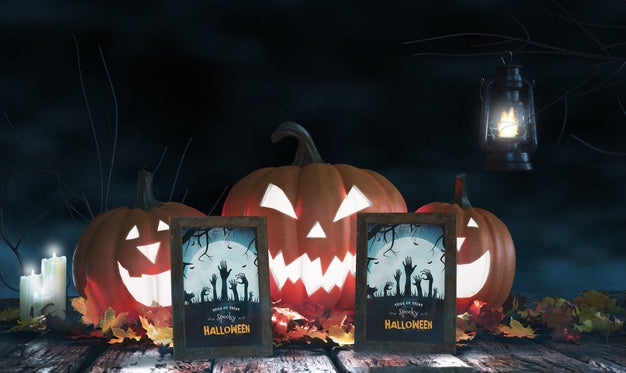 Arrangement With Scary Pumpkins And Framed Horror Posters Psd