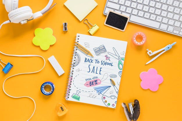 Arrangement With Supplies For School Psd