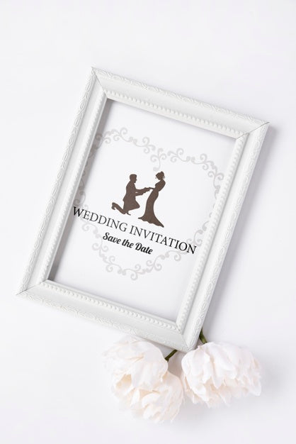 Artistic Wedding Invitation On A Flat Lay Psd