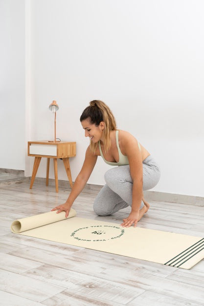 Athletic Woman Doing Yoga At Home Psd