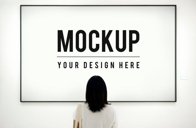 Audience Enjoying Art Exhibition Psd