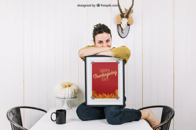 Autumn Mockup With Woman And Frame Psd