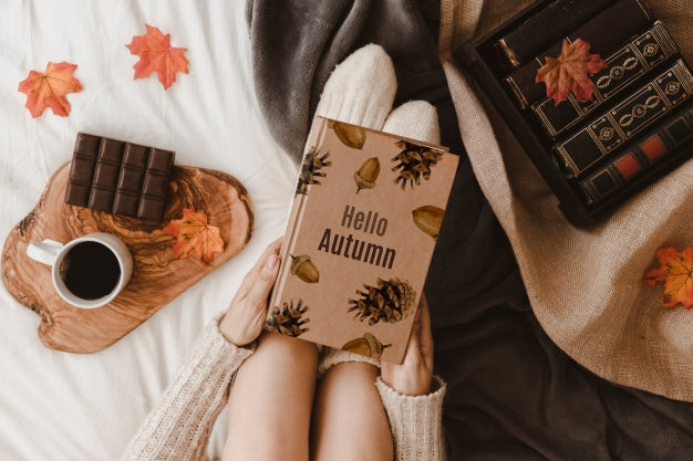 Autumn Mockup With Woman On Bed Psd