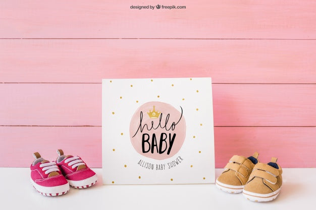 Baby Mockup With Paper And Shoes Psd