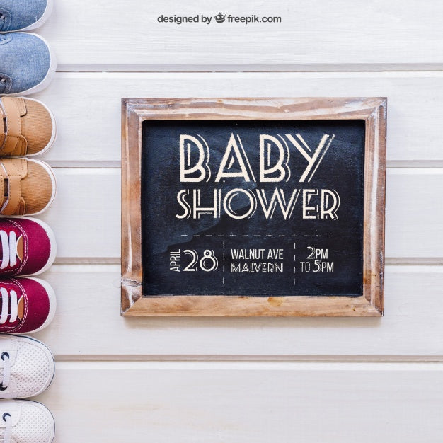 Baby Mockup With Shoes On Left Psd