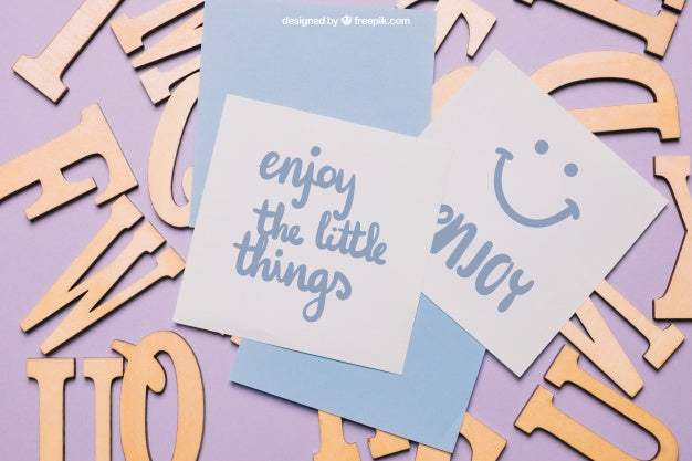 Back To School Mockup With Messages Psd