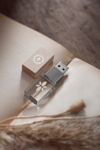 Beautiful Accessories Mockup In Real Context Psd