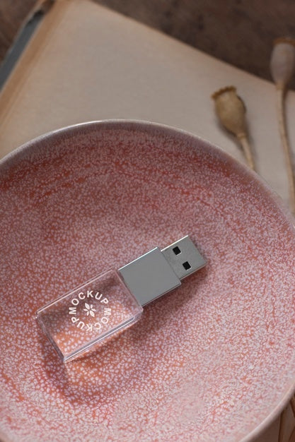 Beautiful Accessories Mockup In Real Context Psd