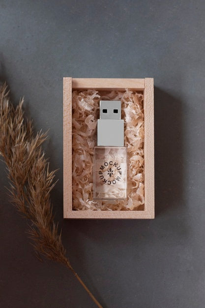 Beautiful Accessories Mockup In Real Context Psd