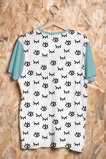 Beautiful Colorful Shirt Concept Mock-Up Psd