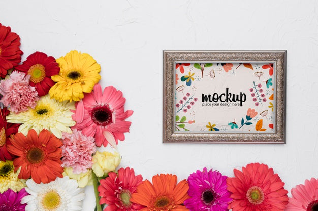 Beautiful Floral Concept Mock-Up Psd