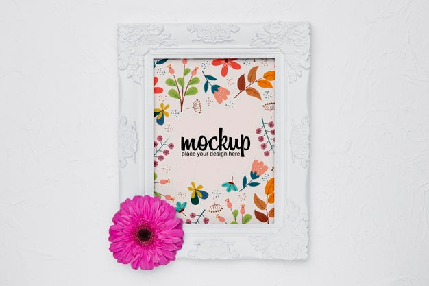 Beautiful Floral Concept Mock-Up Psd
