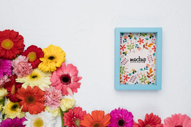 Beautiful Floral Concept Mock-Up Psd