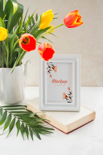 Beautiful Flower Concept Mock-Up Psd