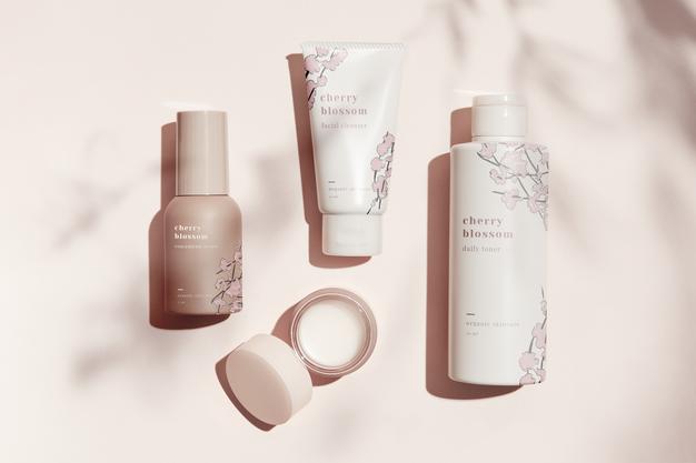 Beauty Product Mockup In Pastel Set Psd