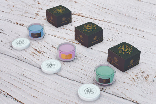 Beauty Products Mockup On Wooden Background Psd